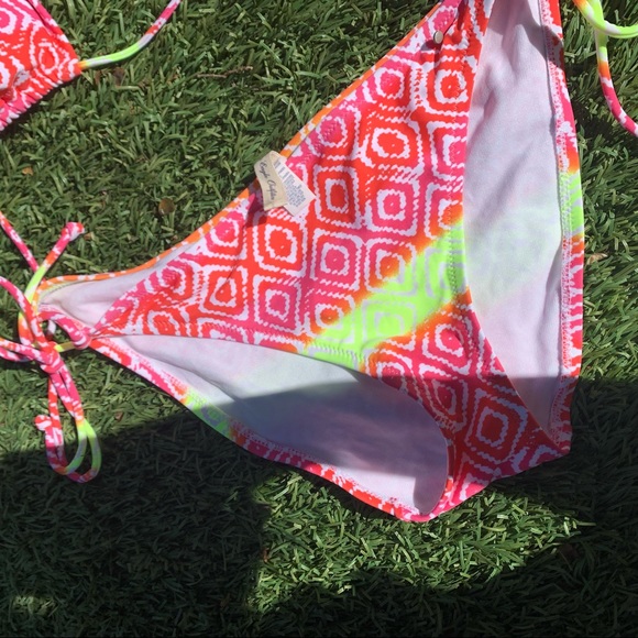 American Eagle Bikini - Picture 3 of 3